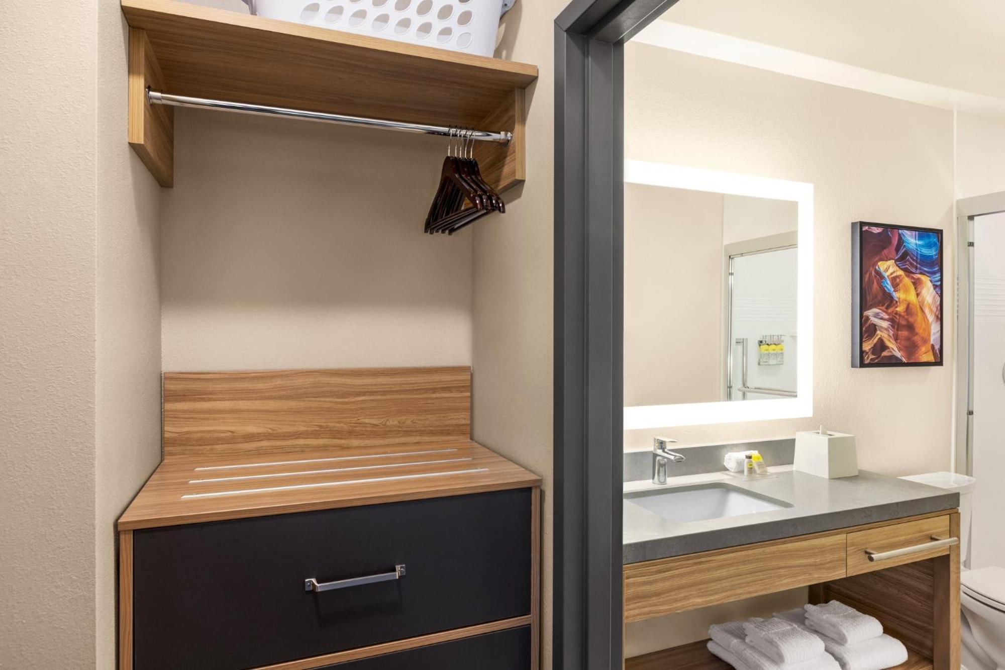 Candlewood Suites Bessemer - Birmingham Sw By Ihg Bagian luar foto